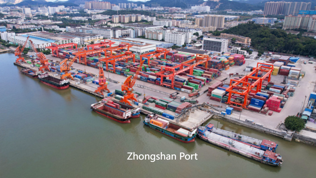 KRECO IPSKRE power adapters loaded for export at Greater Bay Area port H2 2026 shipping schedule