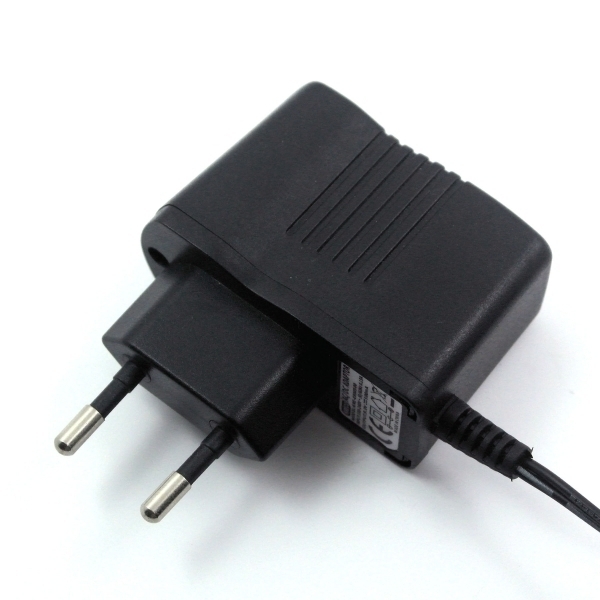 7.5V 0.7A switching power supply adapter