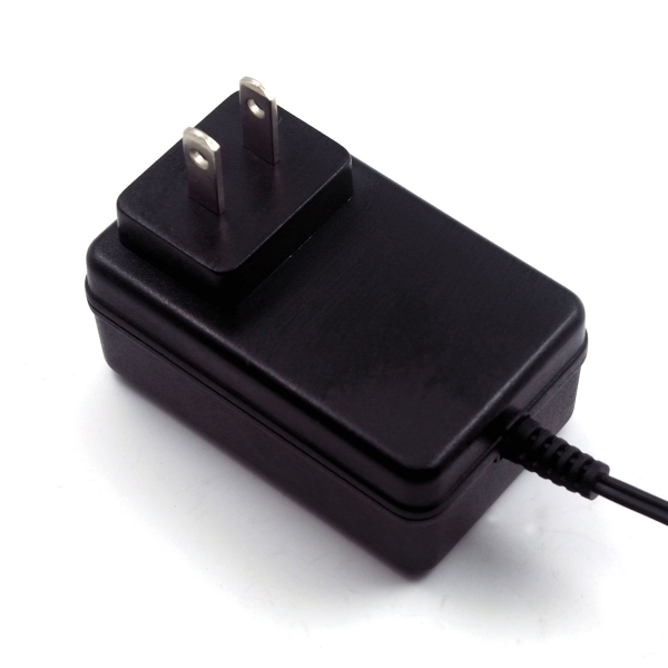 AC/DC switching adapter